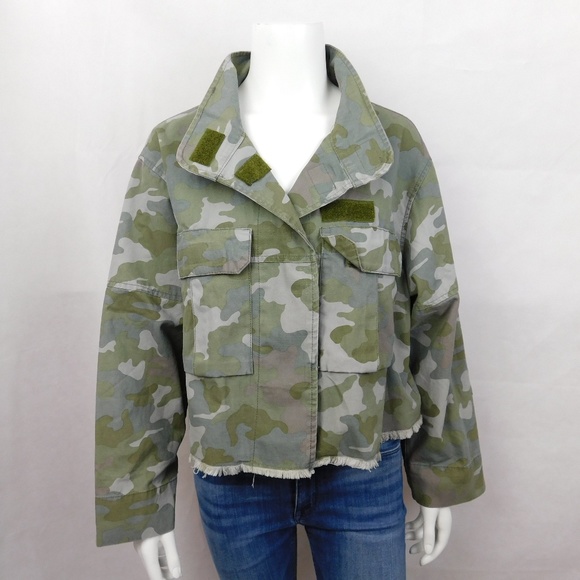 camouflage cropped jacket zara